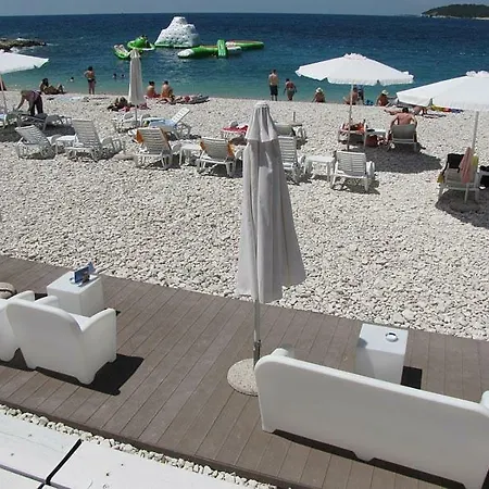 Lägenhet Ivankovic*** Pula